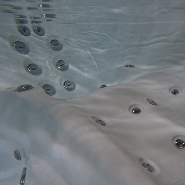 Integration of Fluidix® Jets in Sundance® Spas